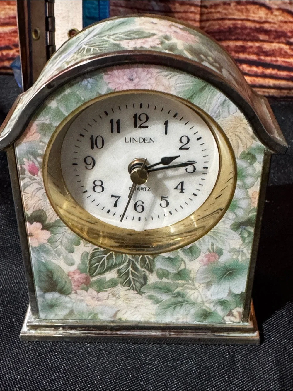 Linden Floral Mantel Clock - Green and White with Gold Trim